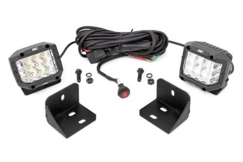 Handy, forward-facing illumination Up to 13,500 Lumens Up to 140 Watts Flood pattern Easy, 100% bolt-on installation IP67 Waterproof design Durable, die-cast aluminum housing Includes snap-on cover and premium wiring harness