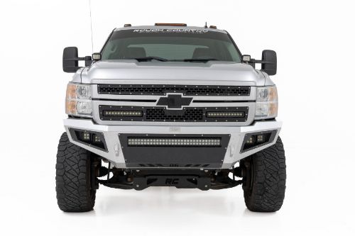100% bolt-on installation. Does NOT interfere with washer nozzle or spray pattern. Optional Black Series LED 2880 lumens 36 watts Choose Spot or Flood beam Optional Black Series LED W/ DRL 3600 lumens 40 watts 30 degree spot beam Optional Wide Angle Osram LED 13,500 lumens 150 watts 140 degree wide-angle beam
