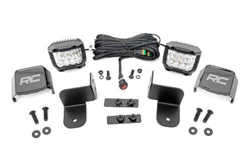 Durable powder coated steel. Handy, rear-facing illumination Up to 13,500 Lumens Up to 140 Watts Flood or Spot pattern Easy, 100% bolt-on installation IP67 Waterproof design Durable, die-cast aluminum housing Includes snap-on cover and premium wiring harness (2-inch Black Series cubes only) Optional Black Series LED 2880 lumens 36 watts Choose Spot or Flood beam Optional Wide Angle Osram LED 13,500 lumens 150 watts 140 degree wide-angle beam