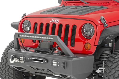 DOT/SAE Certified for street legal use Aggressive, black panel design IP67 Waterproof housing Includes easy plug-and-play harness adapter 100% bolt-on installation Hi Beams: 60 Watts / 4800 Lumens Low Beams: 40 Watts / 3200 Lumens