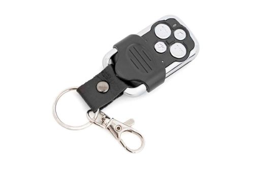 Remote control for your LED Lighting Easy installation Î“Ã‡Â£Plug and PlayÎ“Ã‡Â¥ assembly Includes strobe, fade, and pulse functions Switch can still be used in conjunction with remote, if preferred