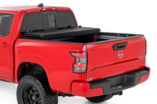 Hard Low Profile Bed Cover | 5' Bed | w/Cargo Mgmt | Nissan Frontier (22-26)